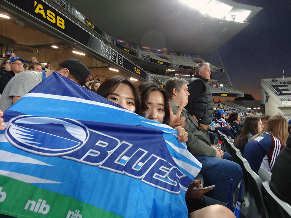 Blues vs Rebels