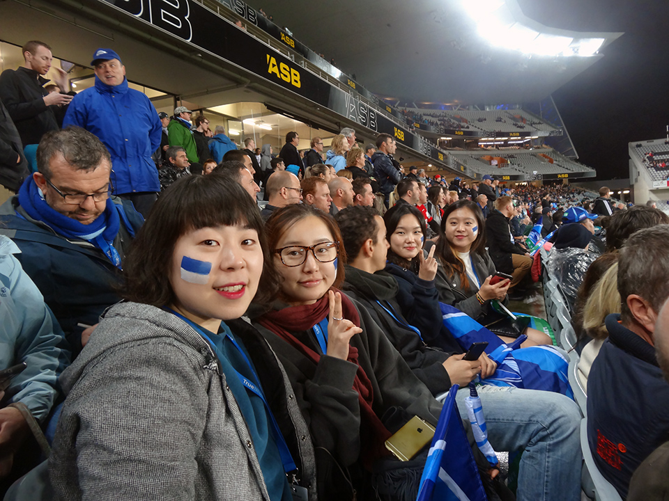 Blues vs Crusaders