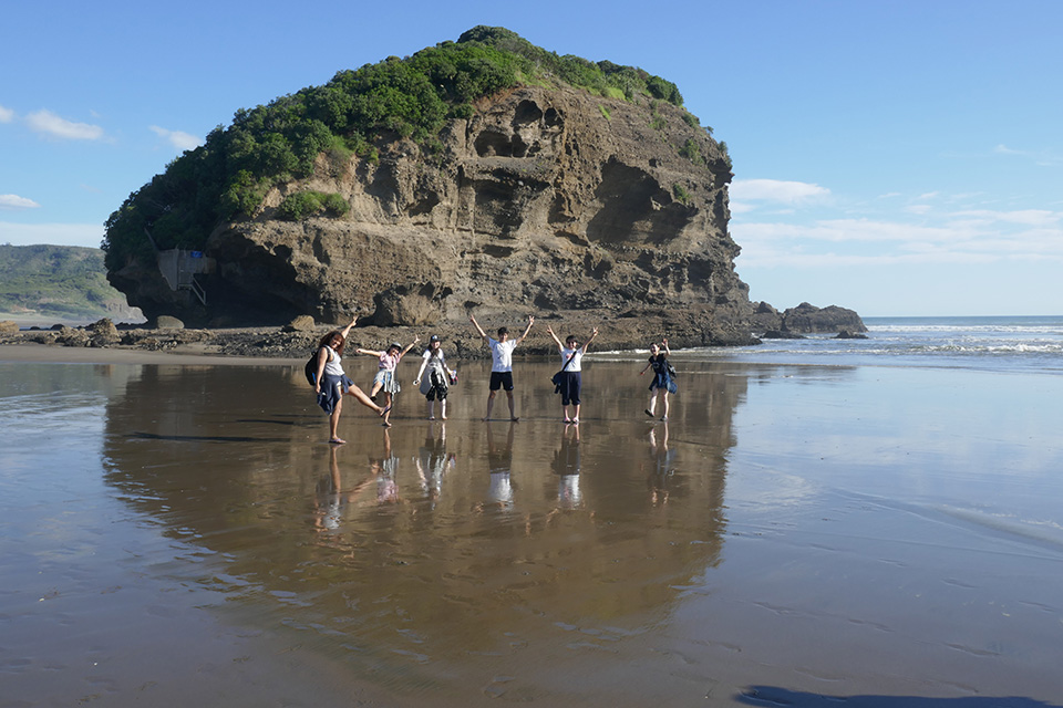 Bethell's Beach North